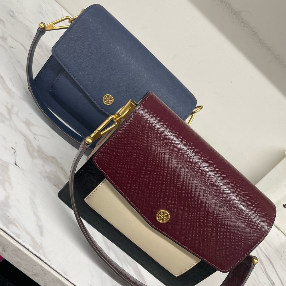 Tory Burch Robinson Double-Strap
Convertible Shoulder Bag
Color: Bluestone - Picture 5 of 11